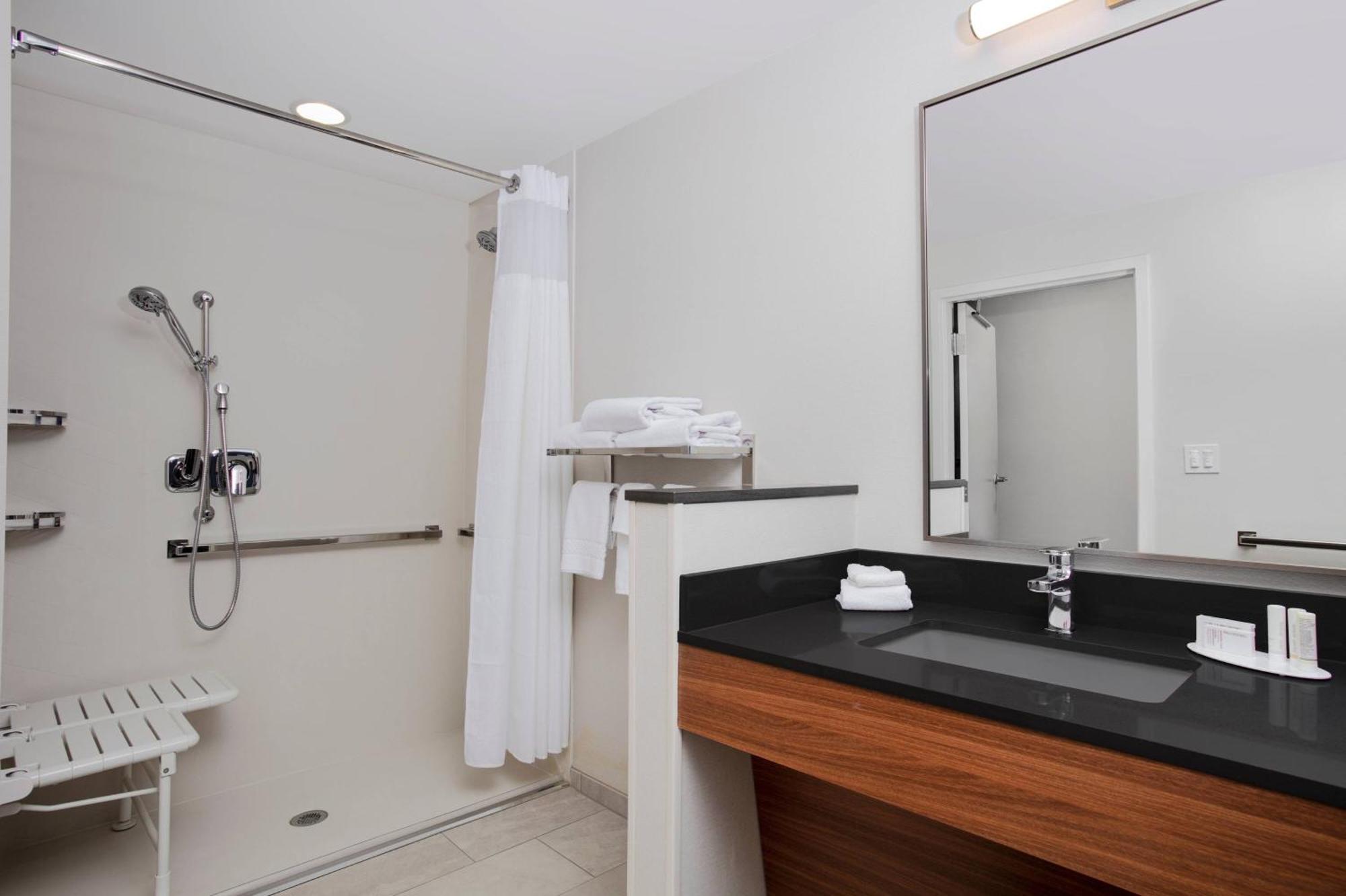 Fairfield By Marriott Inn & Suites Lebanon Near Expo Center Екстер'єр фото