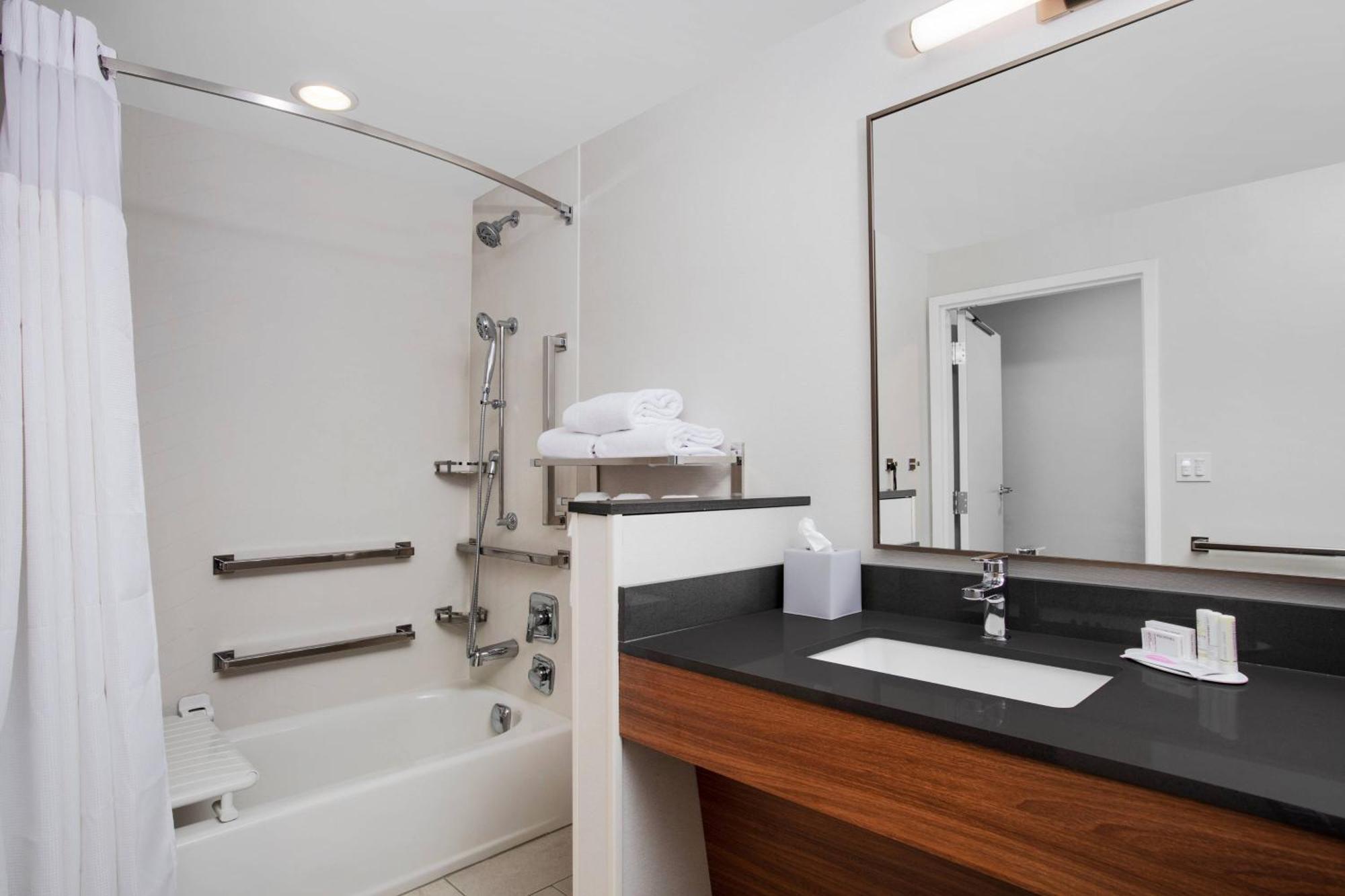 Fairfield By Marriott Inn & Suites Lebanon Near Expo Center Екстер'єр фото